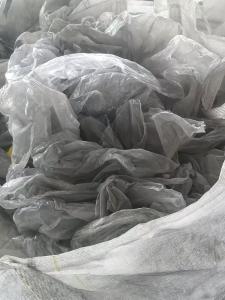 出售带石墨粉的PE膜废料