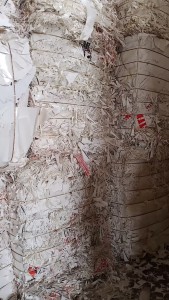 白色口杯纸边料-长期收购