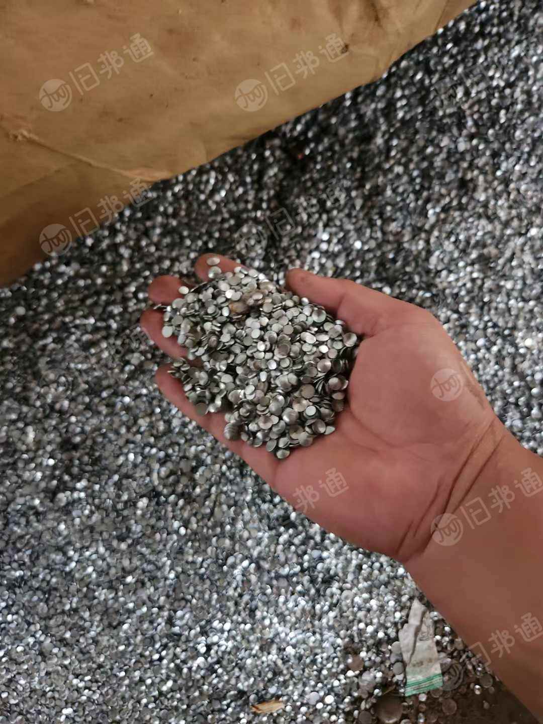 出售镀锌碎料,薄冲片,大量现货