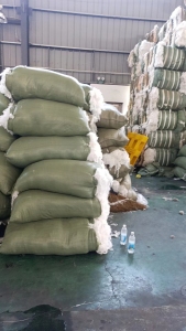 出售涤锦复合水丝，含水70%左右，货在江苏盛泽