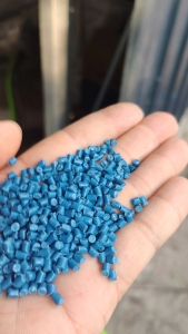 出售pp蓝色颗粒，月产200吨，冲击6、灰分4，重庆厂
