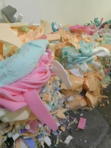 长期大量出售家居厂下来的海绵