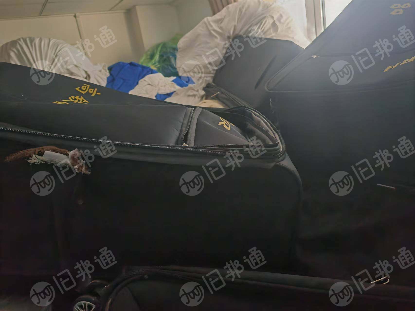 出售铁路人员行李箱,二手行李箱