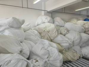 出售铁路布草，床单被套，大白，现货40吨