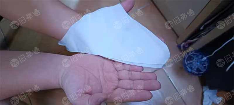 收白色擦机布布碎,要求不掉尘,白色,纯棉,不起雾,擦拭不锈钢台面