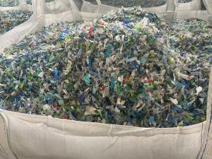 出售分色丙破碎料，全漂过风选，长期大量有