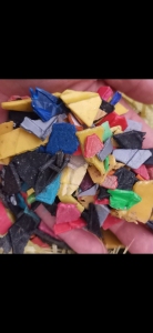 出售pp破碎料，电瓶壳黑色pp破碎料，花桶破碎料，黑色托盘破碎料