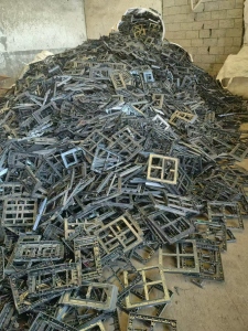 出售led增强PC破碎料，月产30吨，现货10几吨，湖南岳阳厂