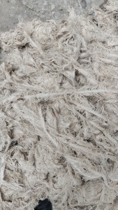 长期出售棉麻涤布边纱，现货有七八吨左右