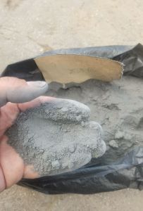 出售冶炼镍下来的除尘灰，重力灰