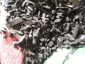 长期出售PP黑框破碎料，现货40吨，