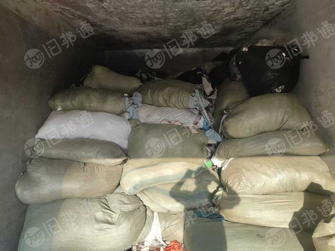 长期出售窗帘布料,涤纶窗帘下脚料
