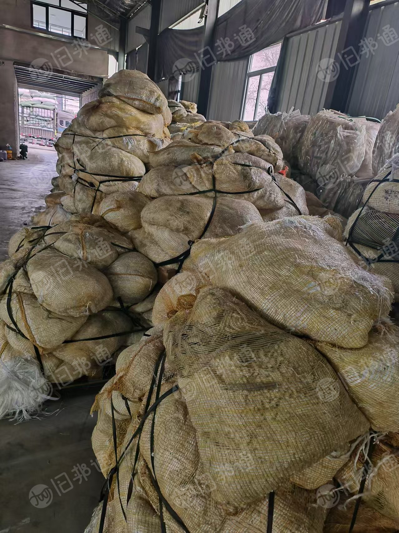 出售阻燃纤维纱,玻璃纤维丝,现货70吨