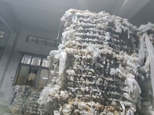 长期出售水洗缠绕膜一级料、二级料，现货30吨