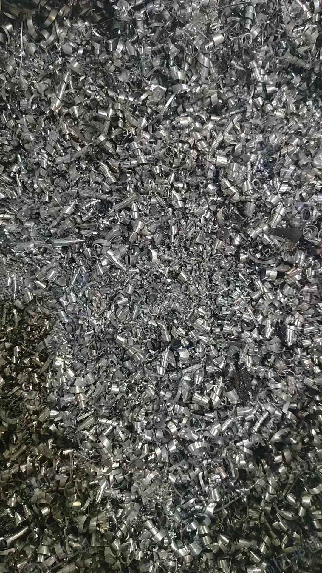 出售铝刨花,4Y32铝和TF12B铝的混合物