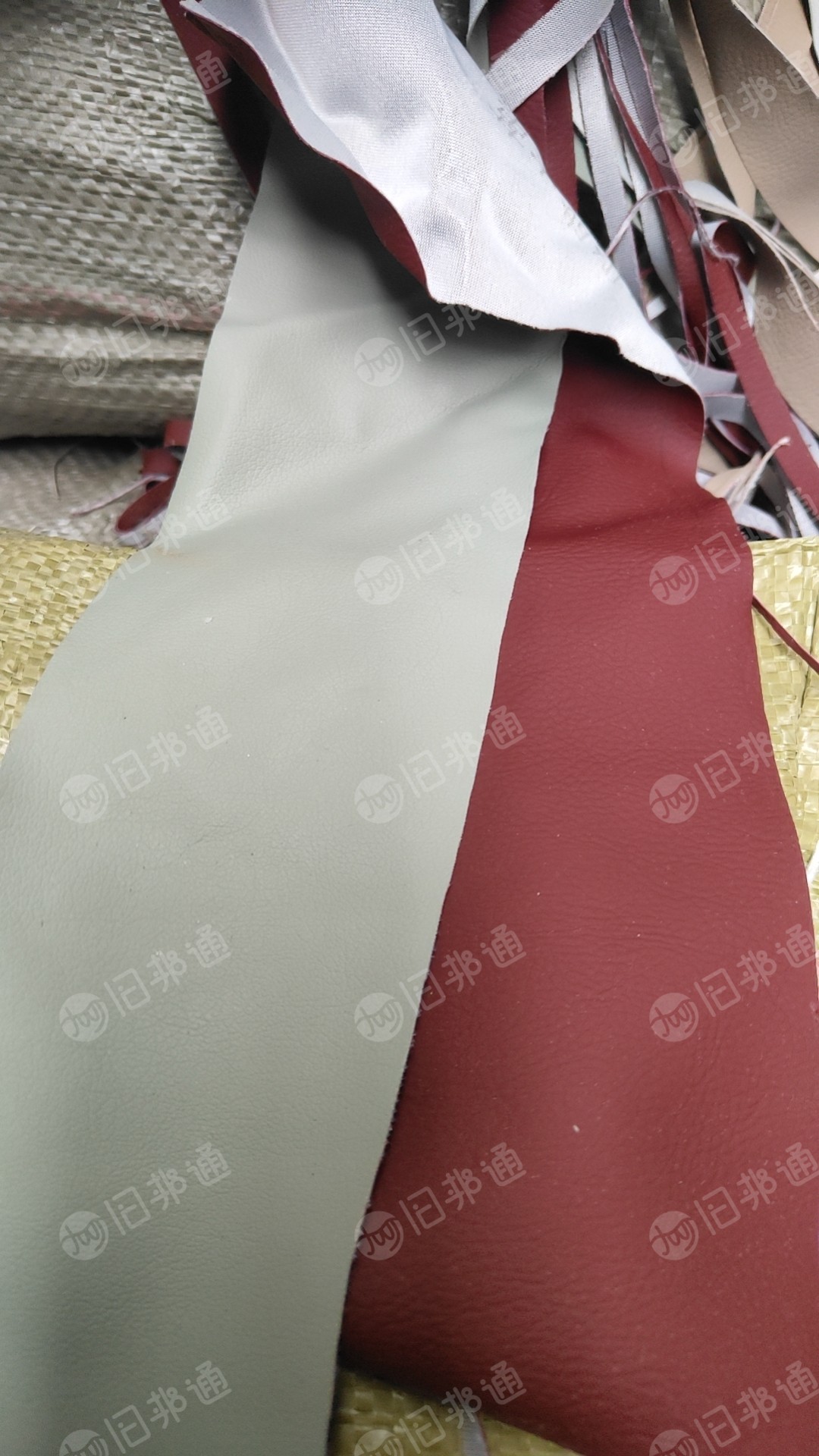 出售PVC透明边角料,皮革边角料,每个月几十吨是有,人造革现货100吨