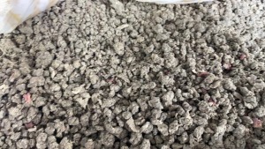 出售涤纶泡料，三色涤纶泡料，月供300吨