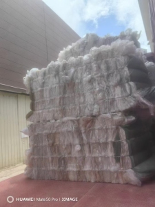 长期出售高压膜废料，保鲜膜废料