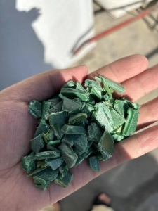 出售pe垃圾桶破碎料，月供100多吨