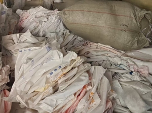 长期出售乳白袋，原料袋