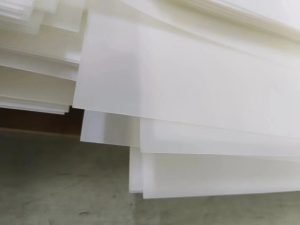 出售pp扩散板破碎料，月供30吨