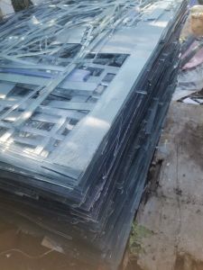 出售中性pvc板材料，服装板废料