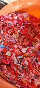 出售全浮红丙破碎料，餐盒破碎料，月供100多吨