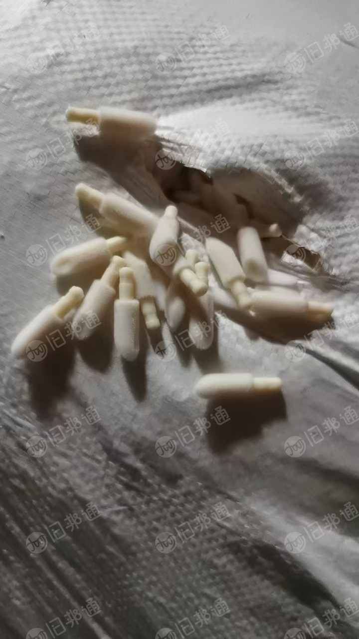 长期出售PBT短切料,杂色,尼龙绒毛