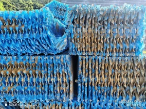 出售蓝色水塔叶子毛料，现货10几吨