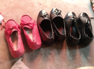 出售旧衣服统货，鞋子