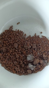 出售五氧化二铌，铌9%左右，铁32%左右