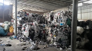 长期出售快递袋，混合二级膜，现货10-20吨左右