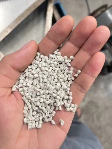 长期出售灰白pp颗粒，冲击是九左右