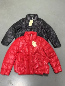 出售库存羽绒服，现货2000件