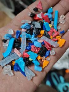 出售各色PC破碎料，聚碳水口料，月供100多吨