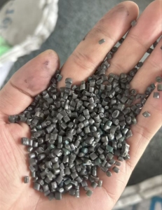 出售花高压膜颗粒，过3张40目，压板和改性用，长期供货