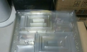 出售PET吸塑片毛料，带轻胶，现货供应