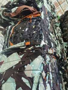 出售ABS汽车内饰废料，带皮革，现货供应，可议价