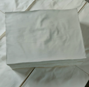 每个月三十几吨擦机布出售（纯白）裁剪好的