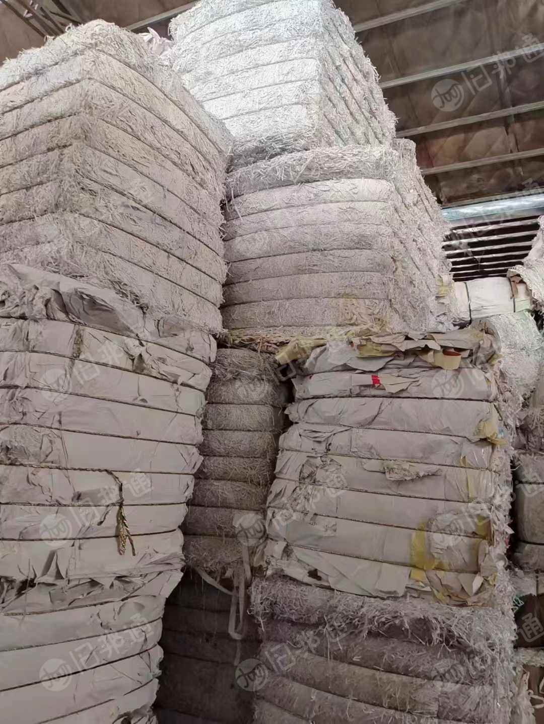 长期出售无膜的不干胶纸,分选过的,大量现货
