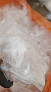 出售PE高压刀口料，现货15吨左右，长期供货