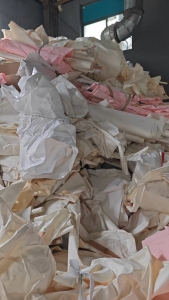 长期出售皮革纸压包料，带膜无膜混打