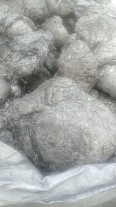 炼油厂长期出售炼油下来的铝坨