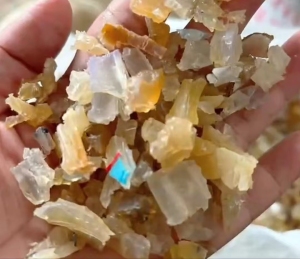 出售PVC钢丝管破碎料