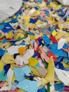 长期出售全漂花乙破碎料，清洗甩干，现货20吨