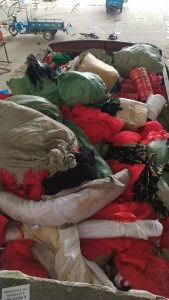 长期回收服装厂下脚料，废布料