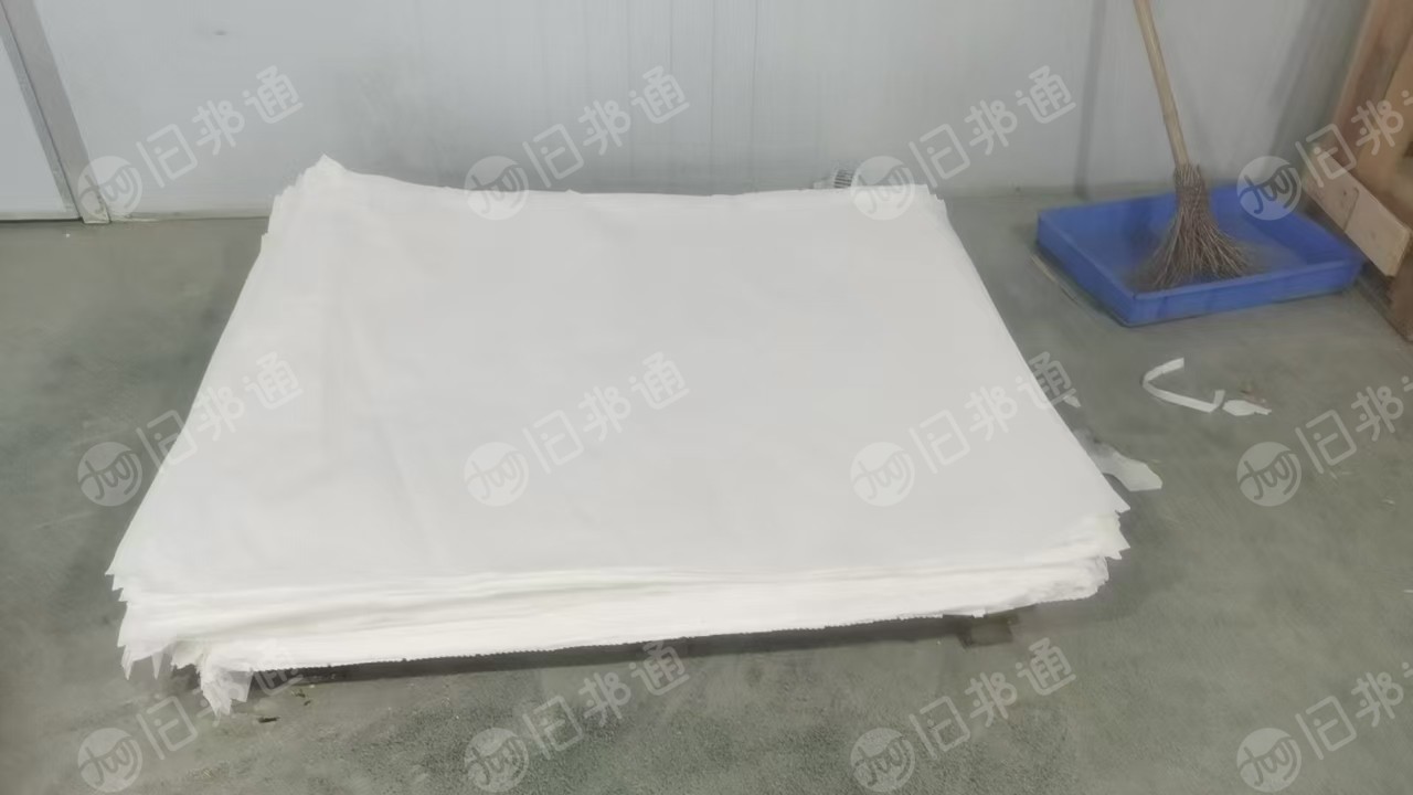 长期出售白色玻璃衬纸,大部分平张可再利用,有边料
