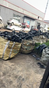 长期出售发动机进气管尼龙废料