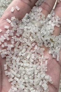 长期出售透明PP颗粒