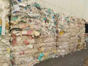 出售无膜不干胶纸压包料